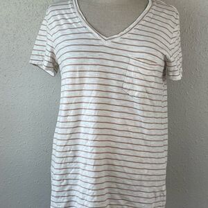 Used Universal Thread Womens White/Pink Stripes V-Neck Short Sleeve Top Size S